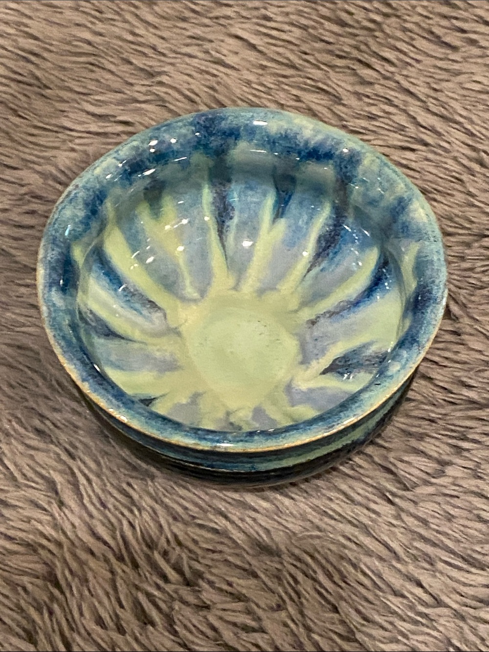 Henry Grueby Faience Company Arts and Crafts pottery bowl trinket dish hand made
